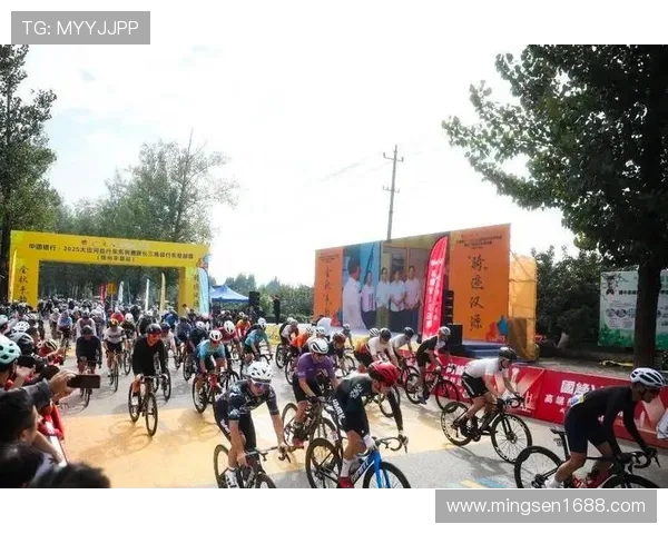 2025 大运河自行车系列赛常熟站圆满收官 虞山之巅上演速度与耐力对决(2)